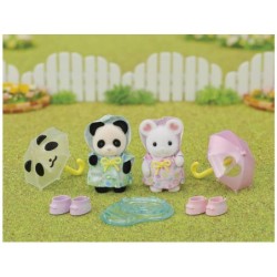 Compra Epoch Sylvanian Families Amigos De La Guarderia Dia De Lluvia al mejor precio | Juguetilandia Canarias