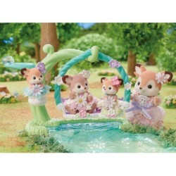 Compra Epoch Sylvanian Families Bebes Ciervo En El Columpio al mejor precio | Juguetilandia Canarias