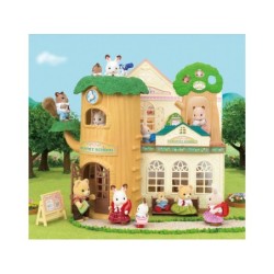 Compra Epoch Sylvanian Families Escuela Del Arbol al mejor precio | Juguetilandia Canarias