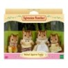 Compra Epoch Sylvanian Families Familia Ardilla De La Nuez al mejor precio | Juguetilandia Canarias