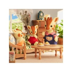 Compra Epoch Sylvanian Families Familia Jirafa al mejor precio | Juguetilandia Canarias