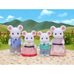 Compra Epoch Sylvanian Families Familia Raton Marshmallow al mejor precio | Juguetilandia Canarias