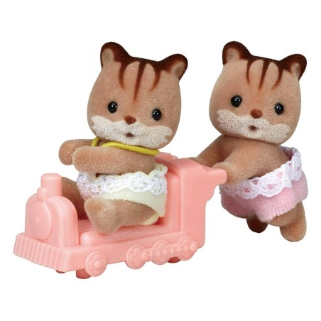 Compra Epoch Sylvanian Families Gemelos Ardilla De La Nuez al mejor precio | Juguetilandia Canarias
