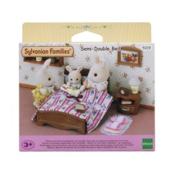 Compra Epoch Sylvanian Families Set Cama Doble al mejor precio | Juguetilandia Canarias
