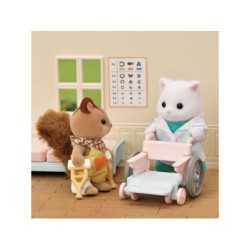 Compra Epoch Sylvanian Families Set Doctora De La Aldea al mejor precio | Juguetilandia Canarias