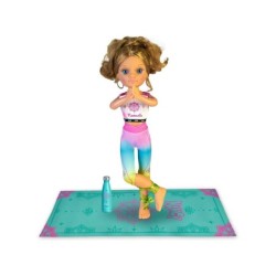 Compra Famosa Nancy Un Dia De Yoga al mejor precio | Juguetilandia Canarias