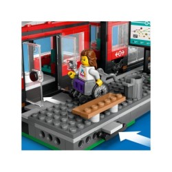 Compra Lego City Trains Tranvia Y Estacion Del Centro al mejor precio | Juguetilandia Canarias