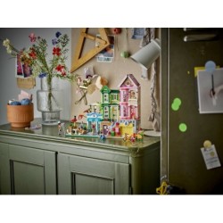 Compra Lego Friends Apartamentos Y Tiendas De Heartlake City al mejor precio | Juguetilandia Canarias