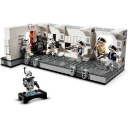 Compra Lego Star Wars Boarding The Tantive Iv al mejor precio | Juguetilandia Canarias