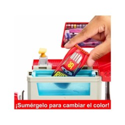 Compra Mattel Disney Pixar Cars Color Changers Camion Mack Customizador al mejor precio | Juguetilandia Canarias