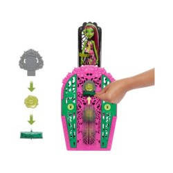 Compra Mattel Monster High Skulltimate Secrets Midnight Garden Muñeca Venus Con Armario al mejor precio | Juguetilandia Canarias