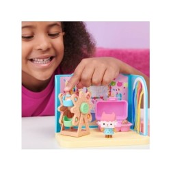 Compra Spin Master La Casa De Muñecas De Gabby Habitacion Deluxe Sala De Manualidades De Bebe Box al mejor precio | Juguetilandi