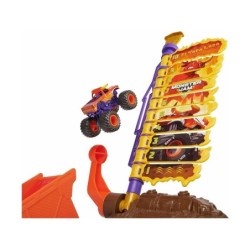 Compra Spin Master Monster Jam Playset Toro Loco Big Air Challenge 1:64 al mejor precio | Juguetilandia Canarias
