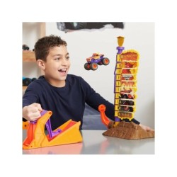 Compra Spin Master Monster Jam Playset Toro Loco Big Air Challenge 1:64 al mejor precio | Juguetilandia Canarias